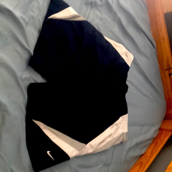 Don’t really like shorts Blue white and gray - Picture 1 of 1